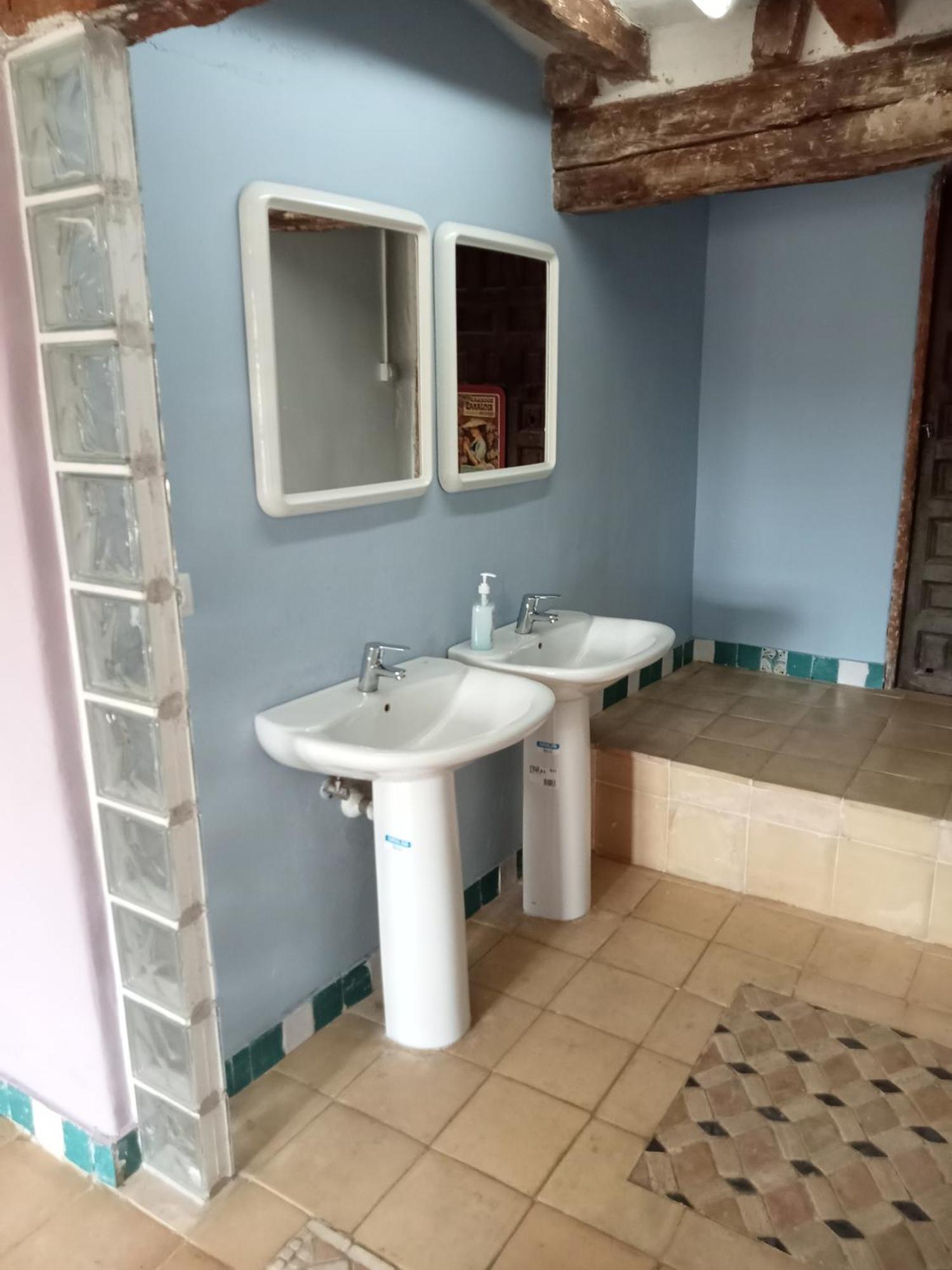 Albergue De Peregrinos Casa Nostra Кастрохеріс Екстер'єр фото